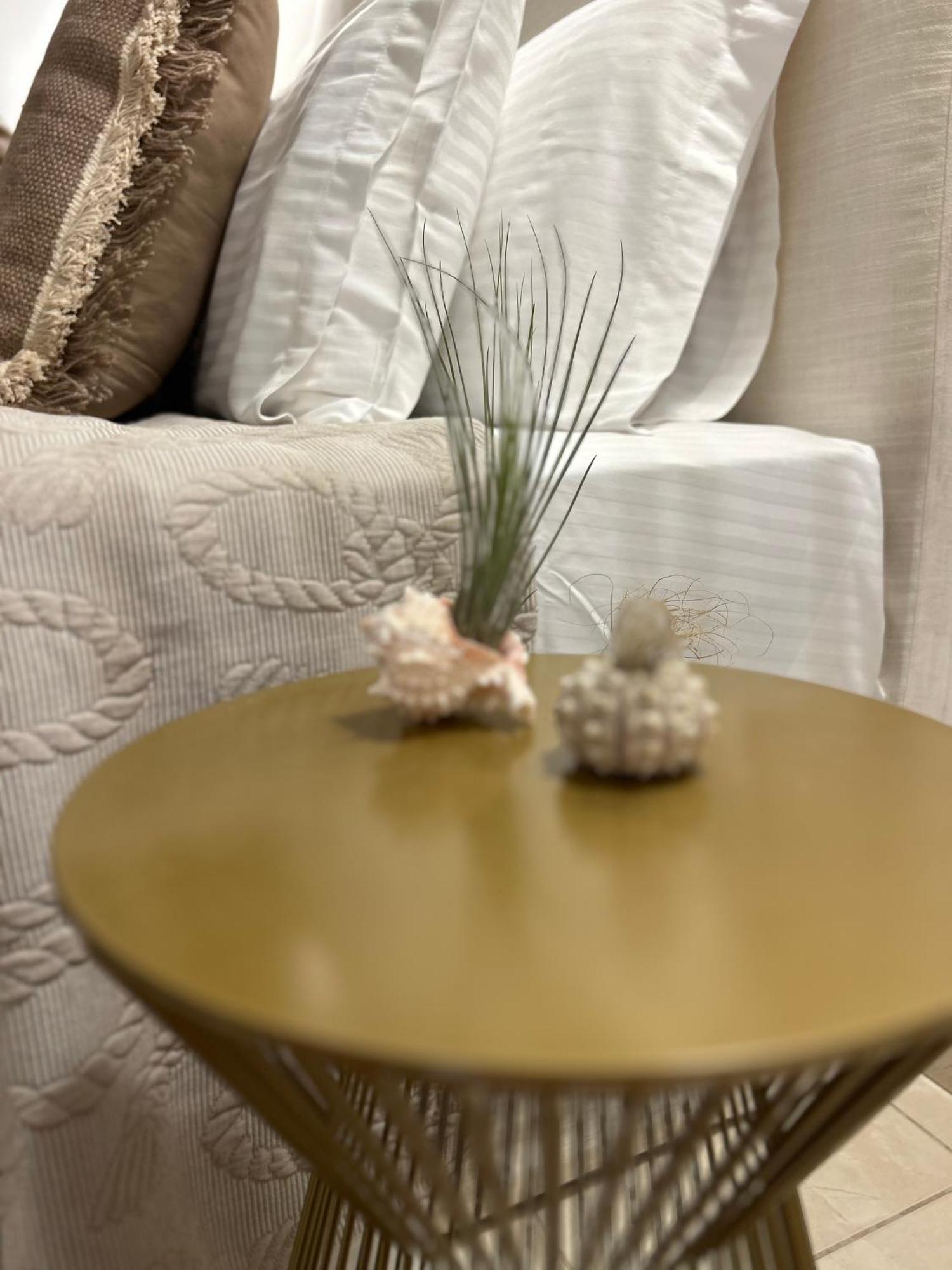 Calliopes By The Sea Boutique Suites Paralia Dionysiou Luaran gambar